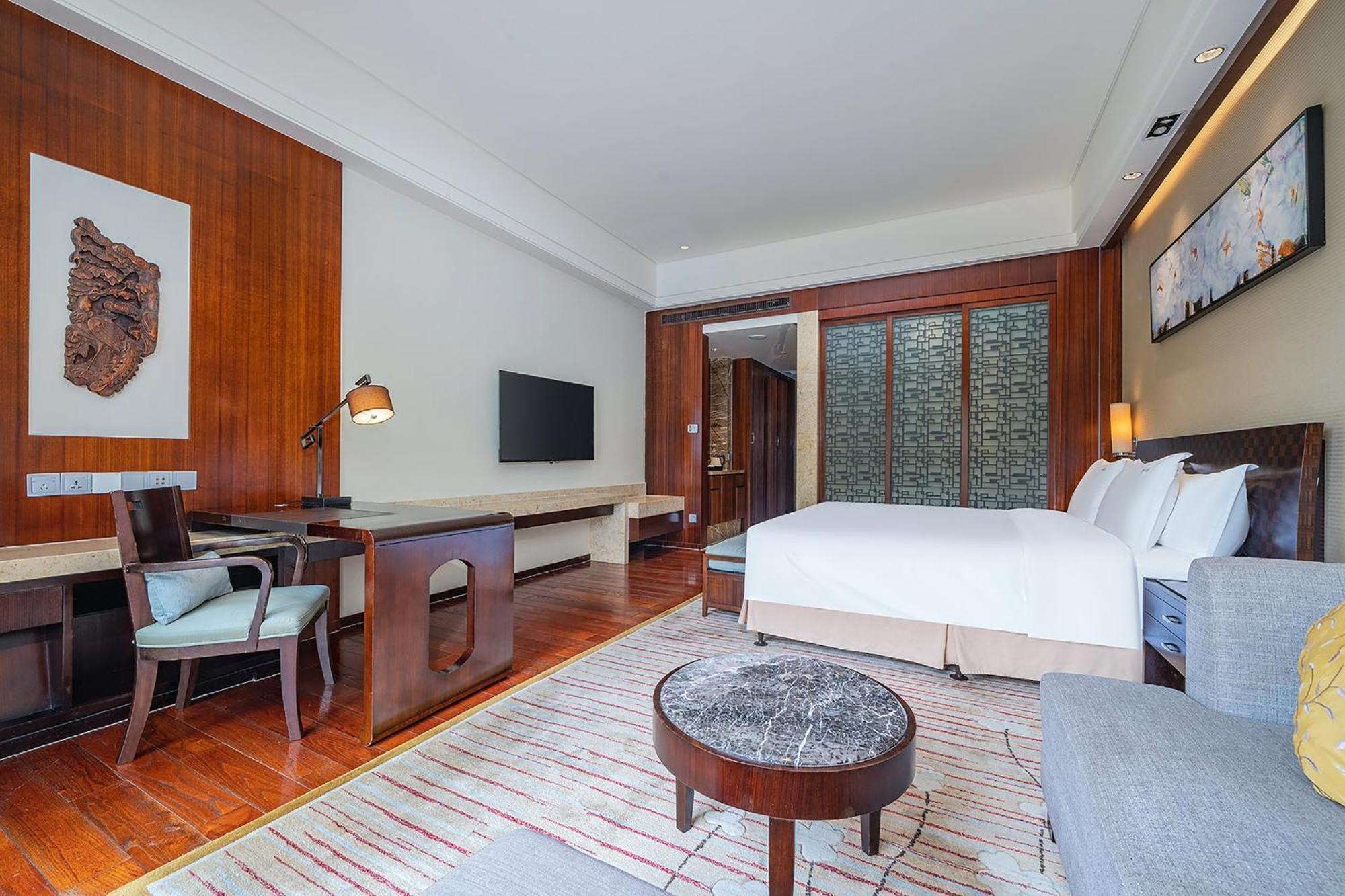 Holiday Inn Resort Chaohu Hot Spring By Ihg Hefei Exterior photo